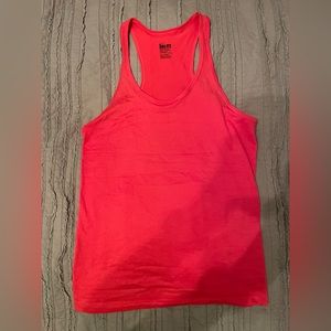 Nike tank